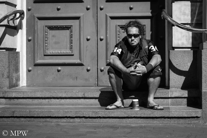Auckland City street photo, Queent St, black and white